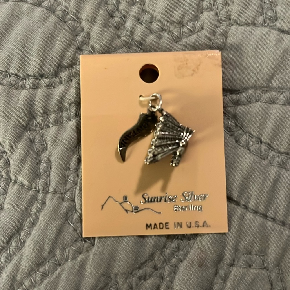 Sunrise Silver Sterling Montana Native American Headdress Charm NWOT